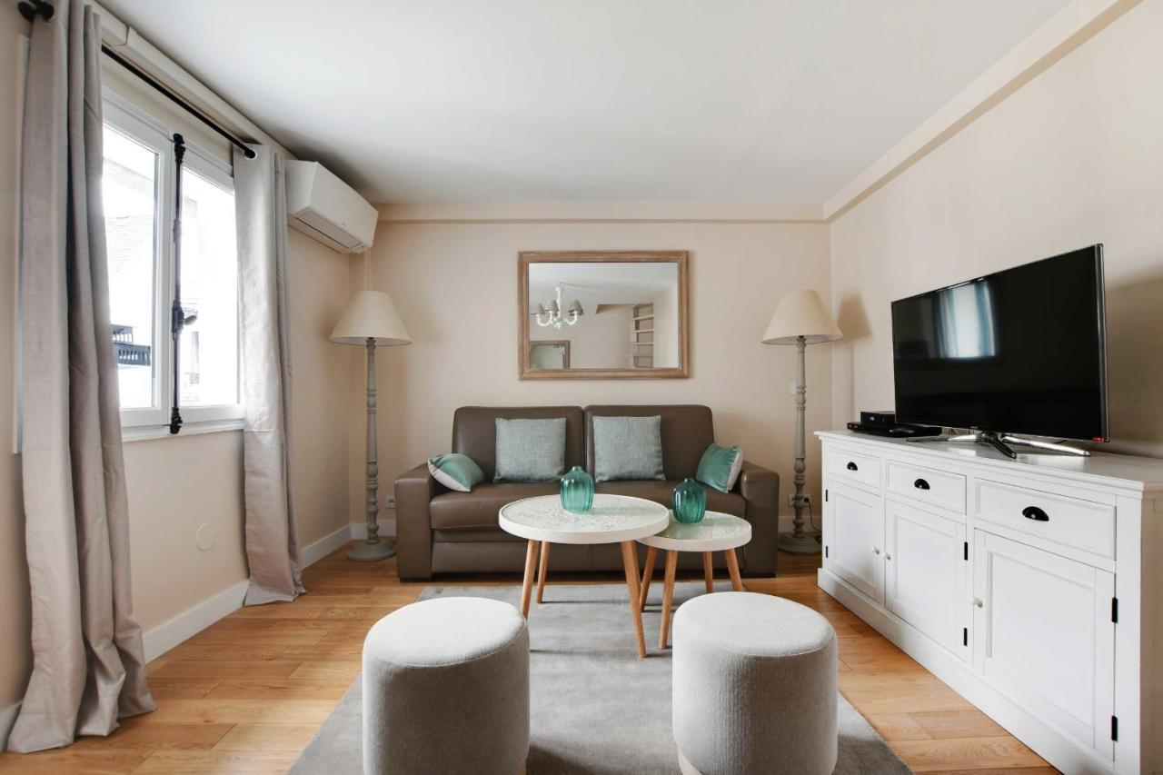 Ferienwohnung Amazing Duplex 4P- Louvre Museum Paris Exterior foto
