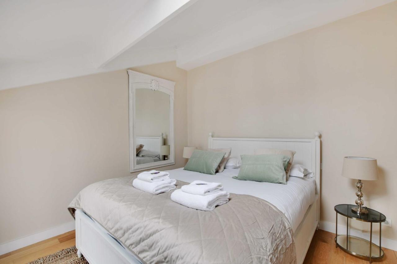 Ferienwohnung Amazing Duplex 4P- Louvre Museum Paris Exterior foto